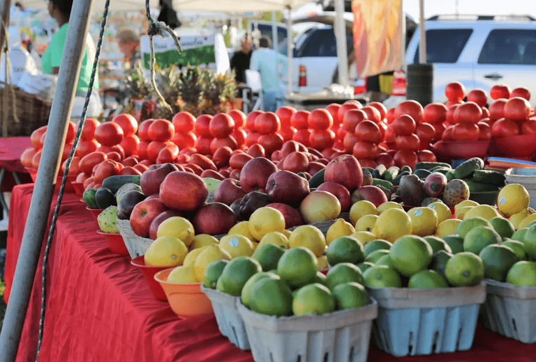 fresh fruit at the farmers market in cape coral