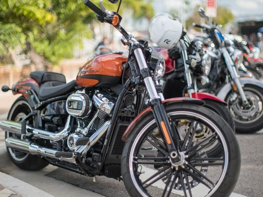 cape coral bike night motorcycle lineup